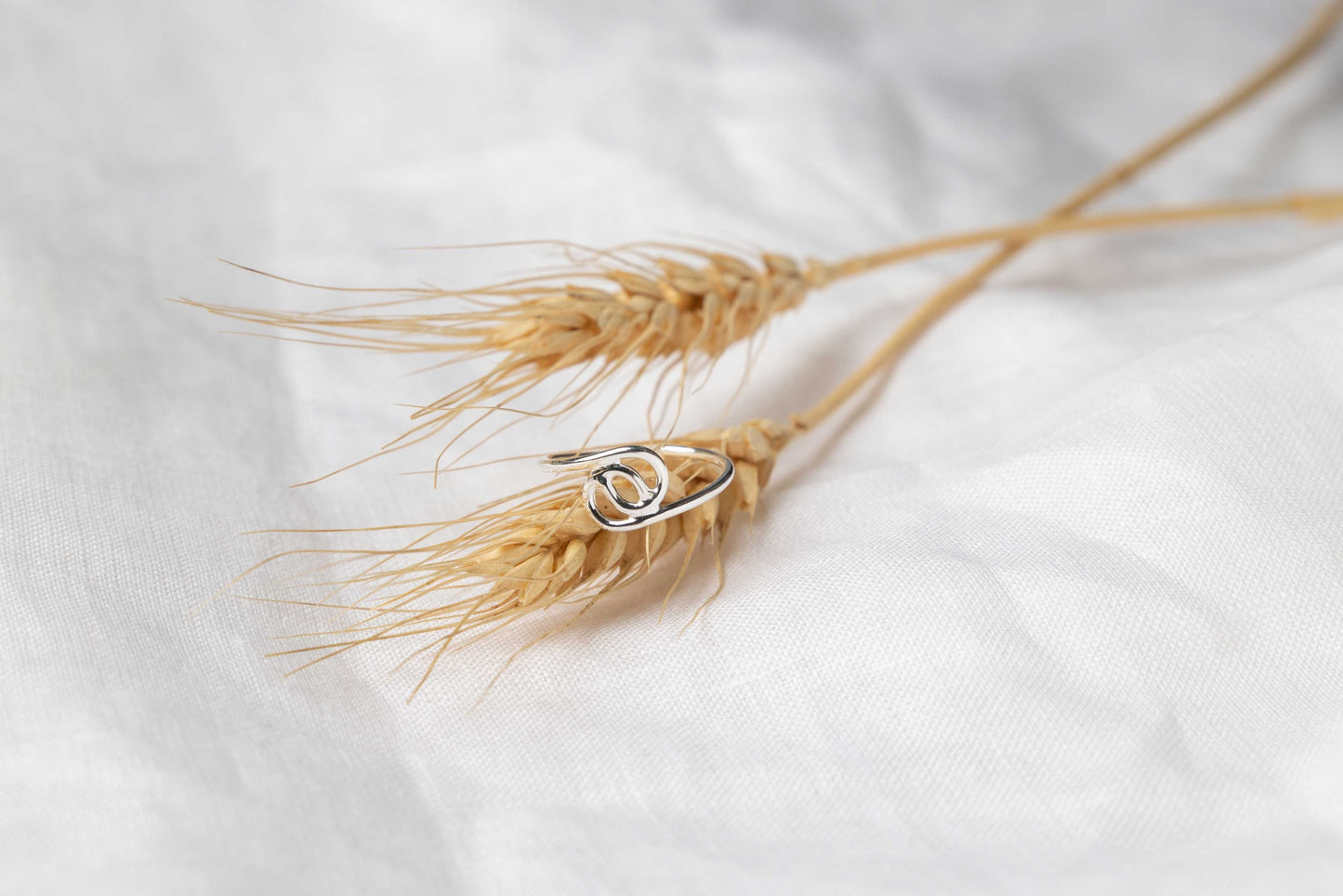 Anillo-Amistad-Eterna-Plata-Sostenible-Luz-de-Nehca
