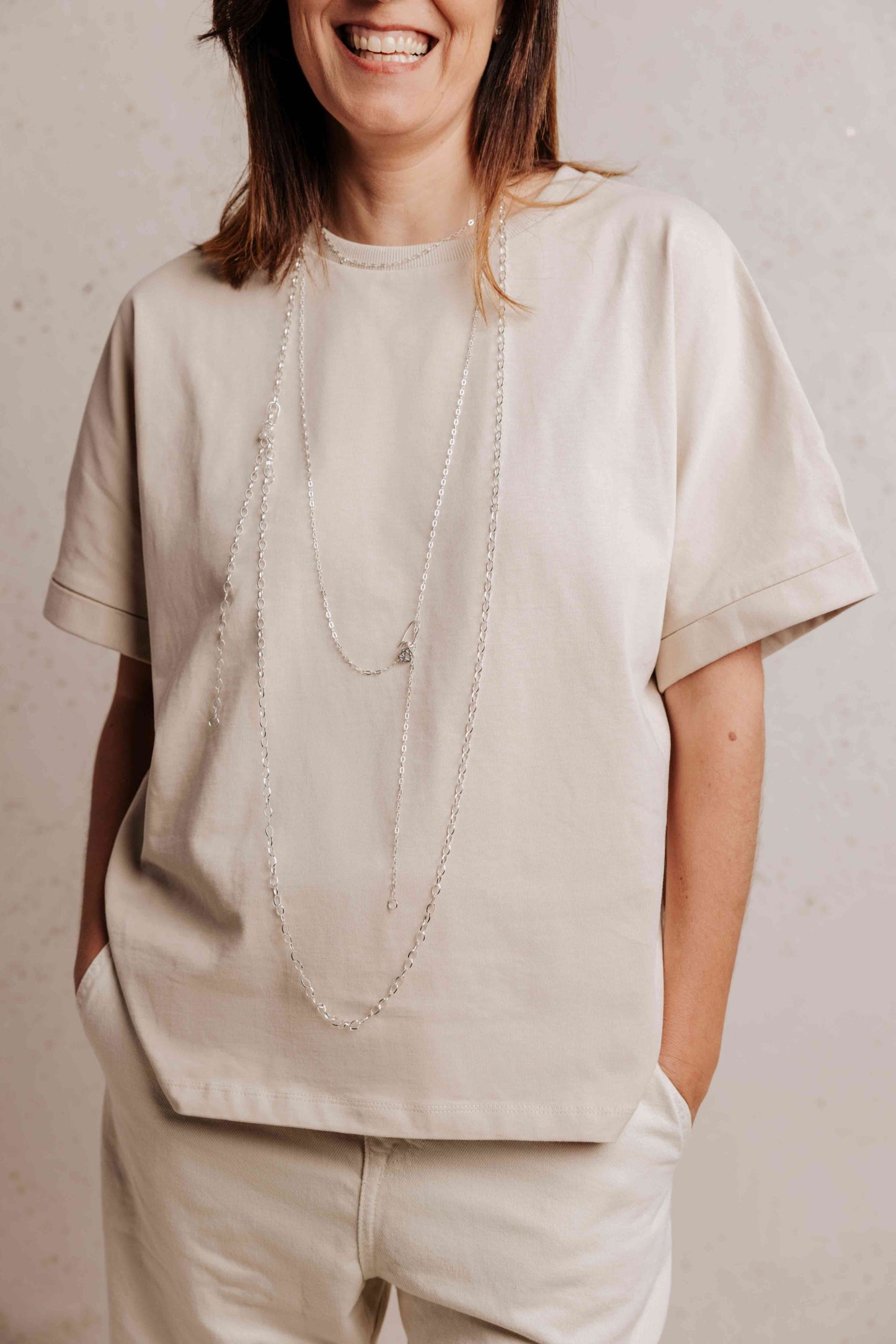 Joya-corporal-body-chain-look-casual-Presencia-Luz-de-Nehca