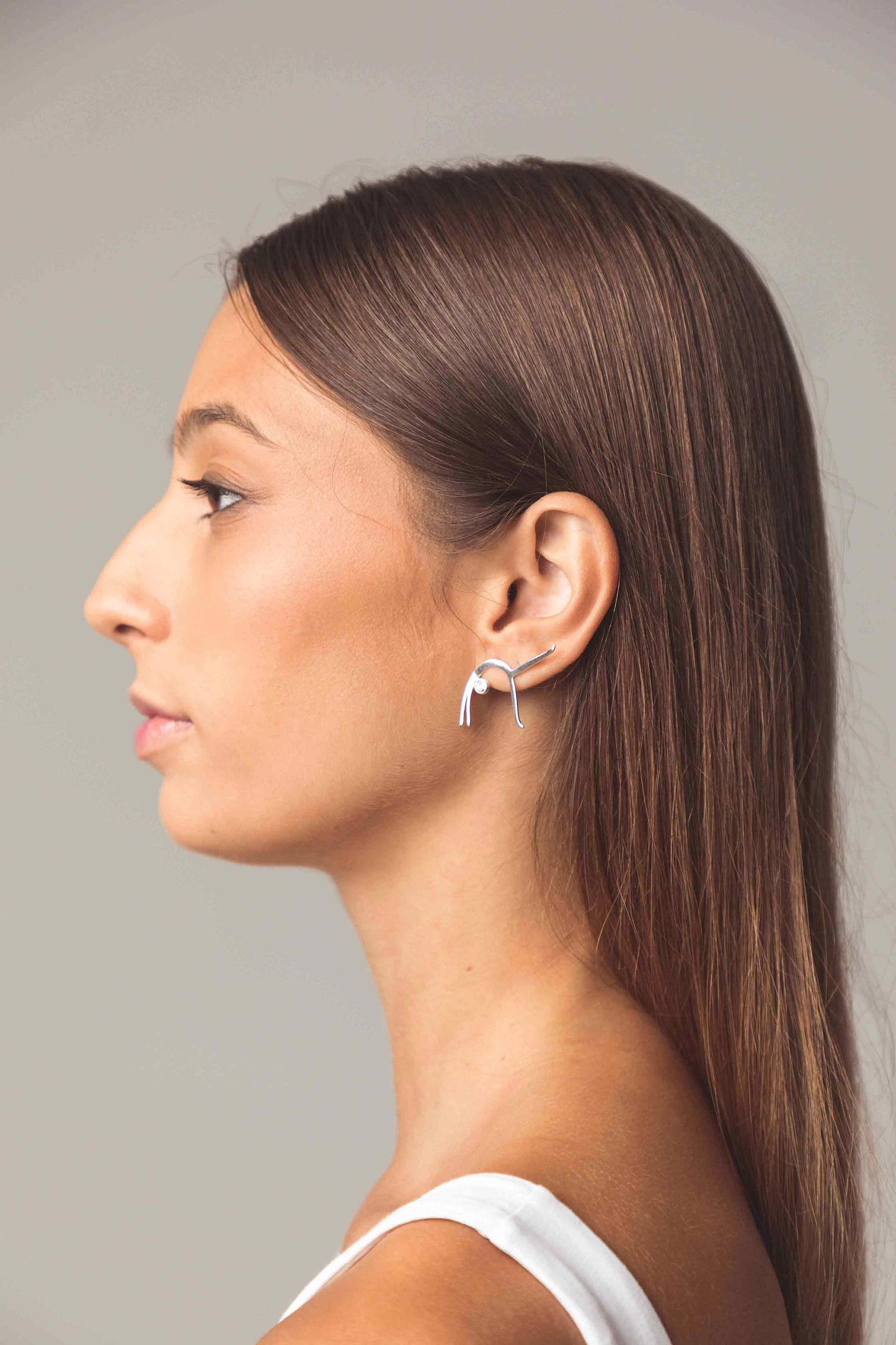Pendientes-Eka-Pada-Urdhva-Dhanurasana-plata-sostenible-Fairmined-y-circonita_Luz-de-Nehca-Luz-de-Hatha