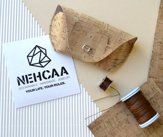 Las fundas de gafas NEHCAA también tienen su historia