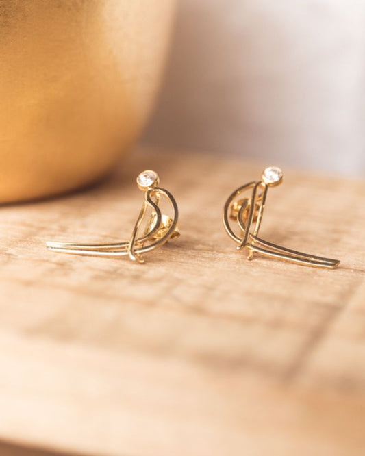 Pendientes URDHVA MUKHA