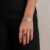 Joya-corporal-body-chain-pulsera-anillo-cuadrado-Luz-de-Nehca